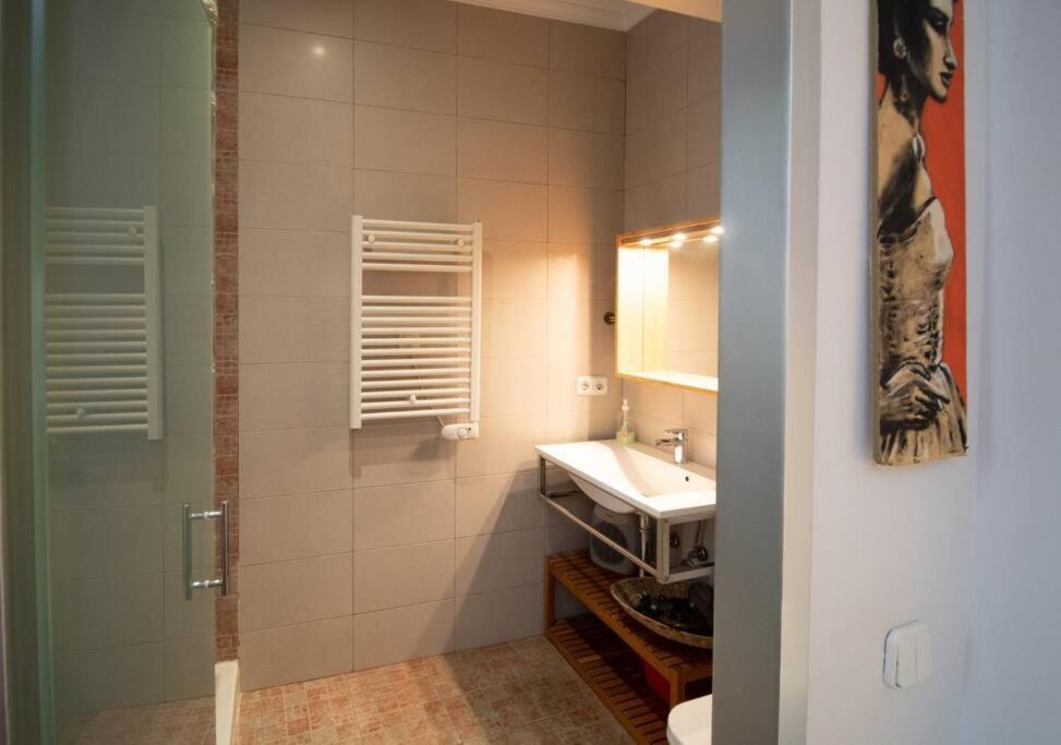 Exclusivo Y Acogedor Apartamento Con Balcon En Chueca, Con Aire Acondicionado Y Calefaccion Madrid Eksteriør bilde